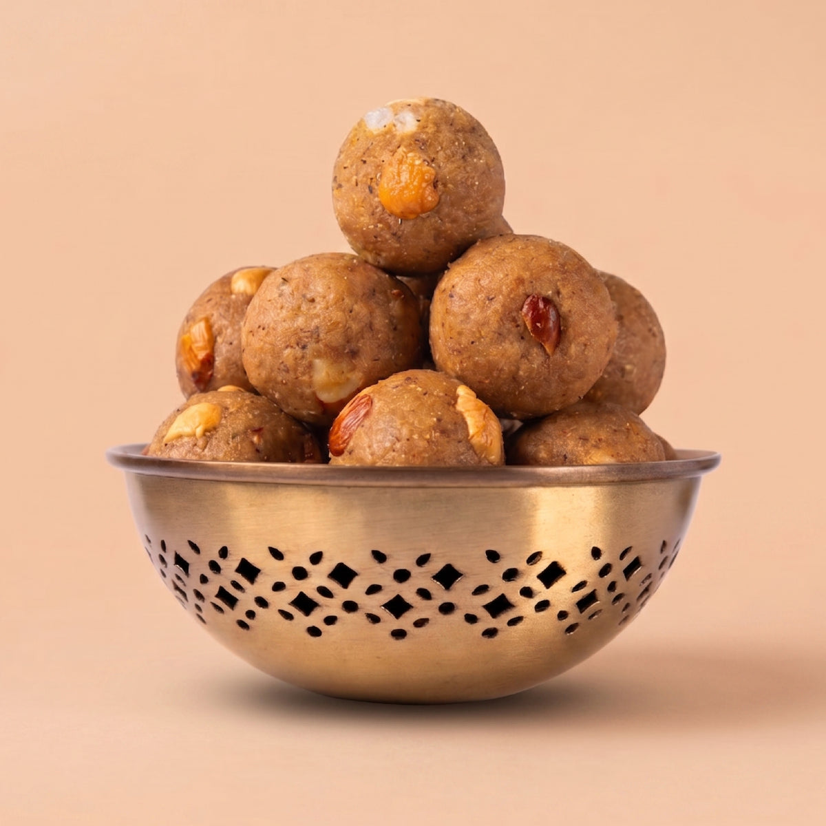 Premium Methi, Dink (Gond) and Dryfruits Laddu